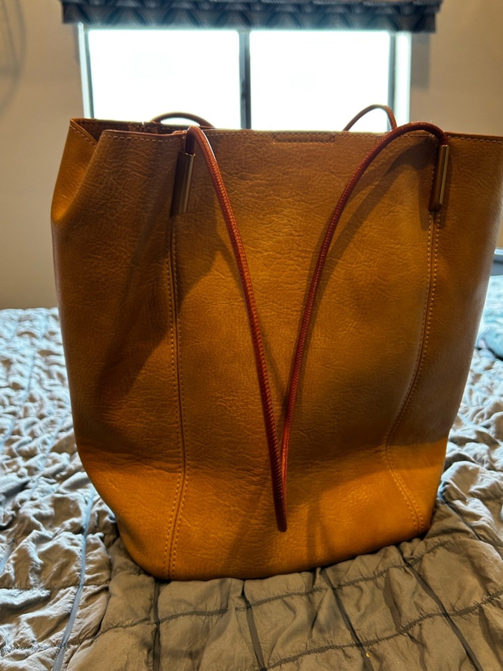 Antik Kraft Tan Tote with Removable Insert/Pouch and Thin Leather Straps